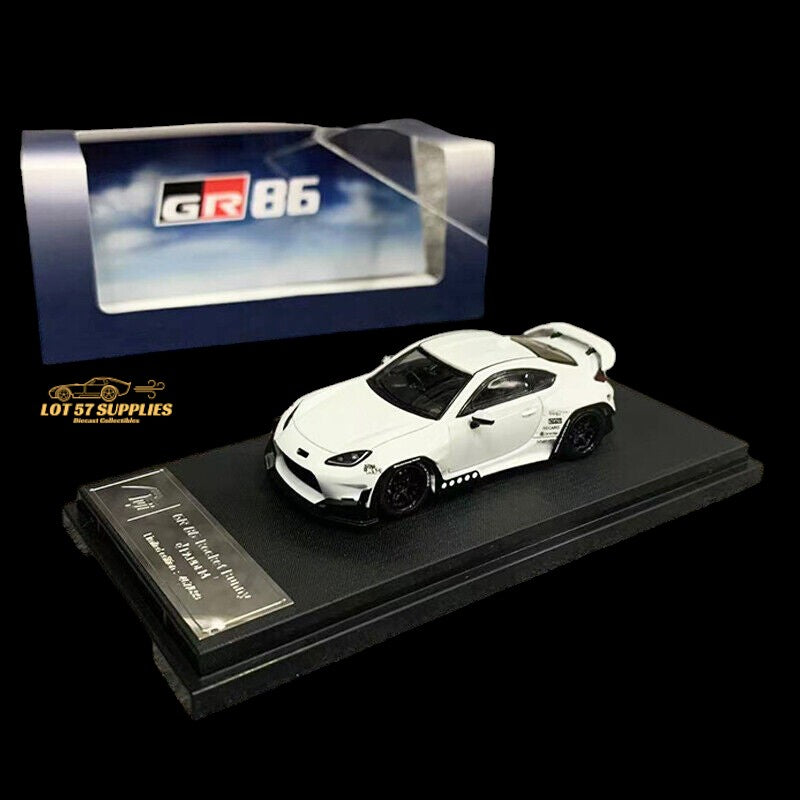 Fuji Toyota GR86 Rocket Bunny Pandem White 1:64