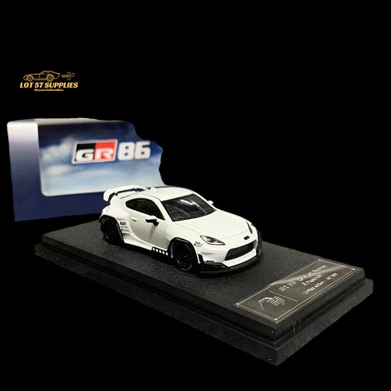 Fuji Toyota GR86 Rocket Bunny Pandem White 1:64