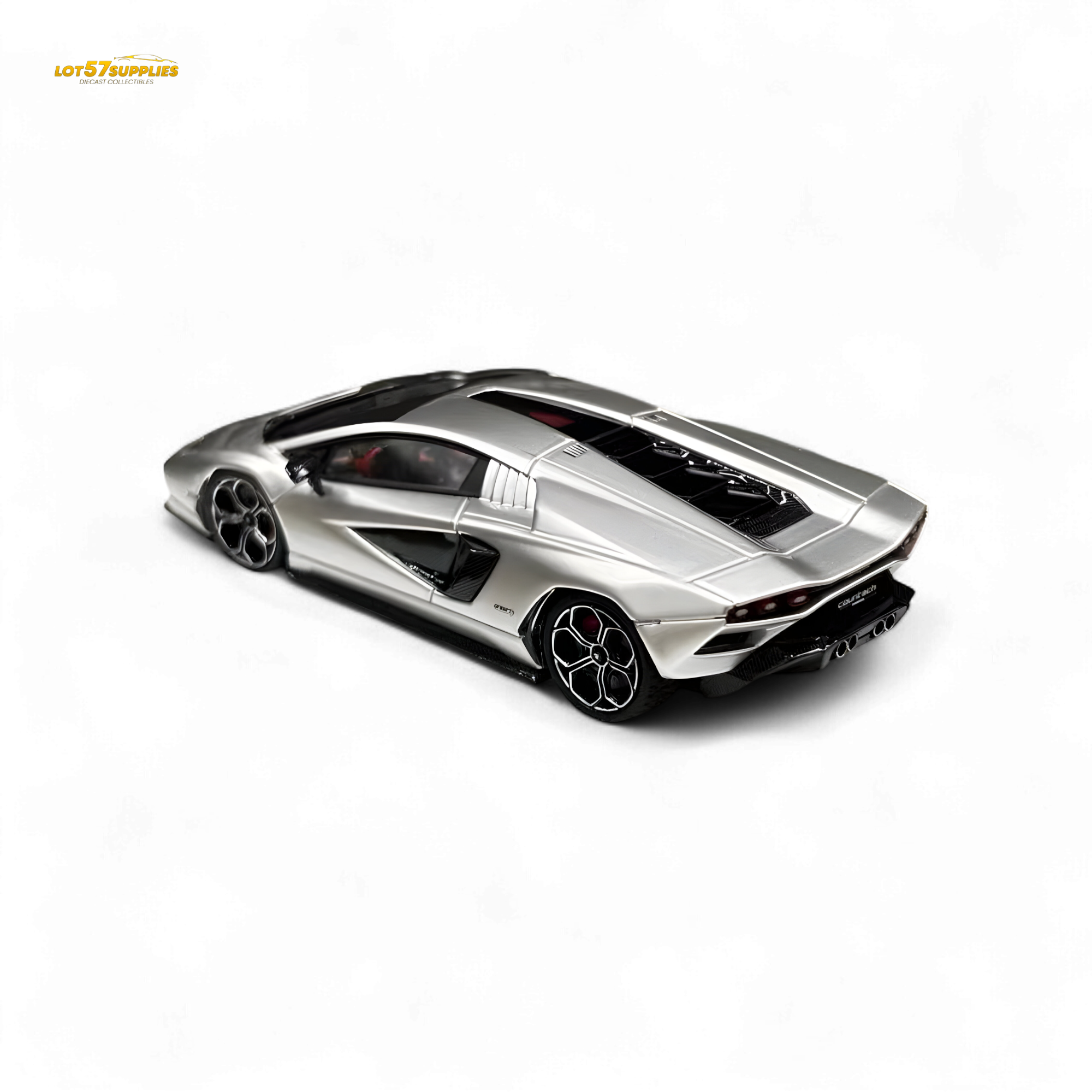 FuelMe Model Lamborghini Countach LPI 800-4 Argento Luna 1:64
