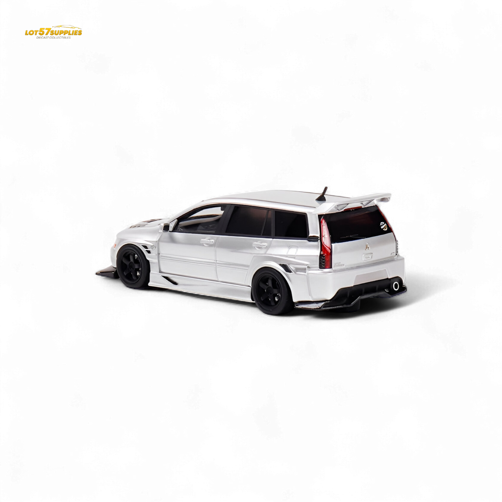 404ERROR Mitsubishi Lancer EVO 9 Wagon Glossy Silver 1:64