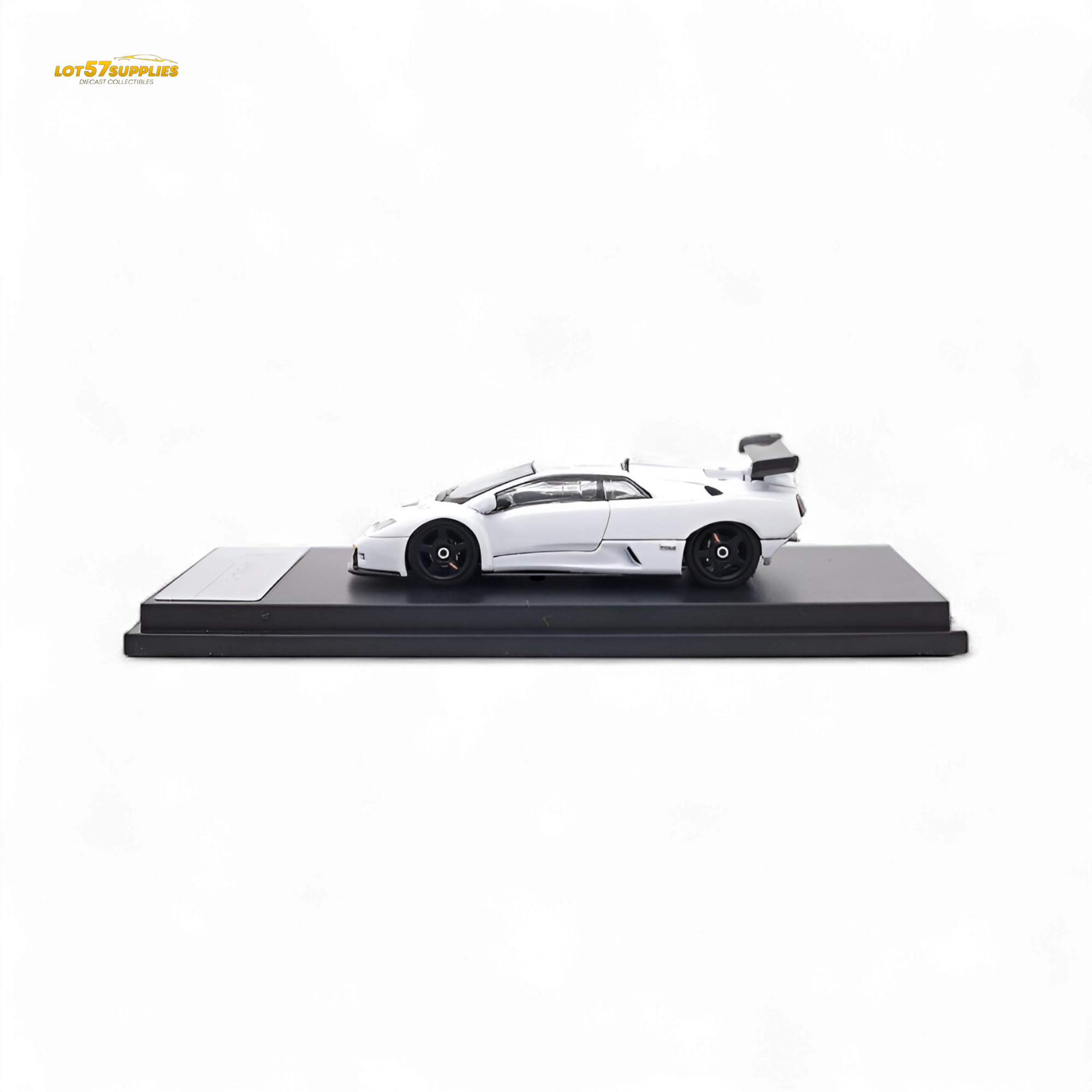 DCM Lamborghini Diablo GT-R White 1:64