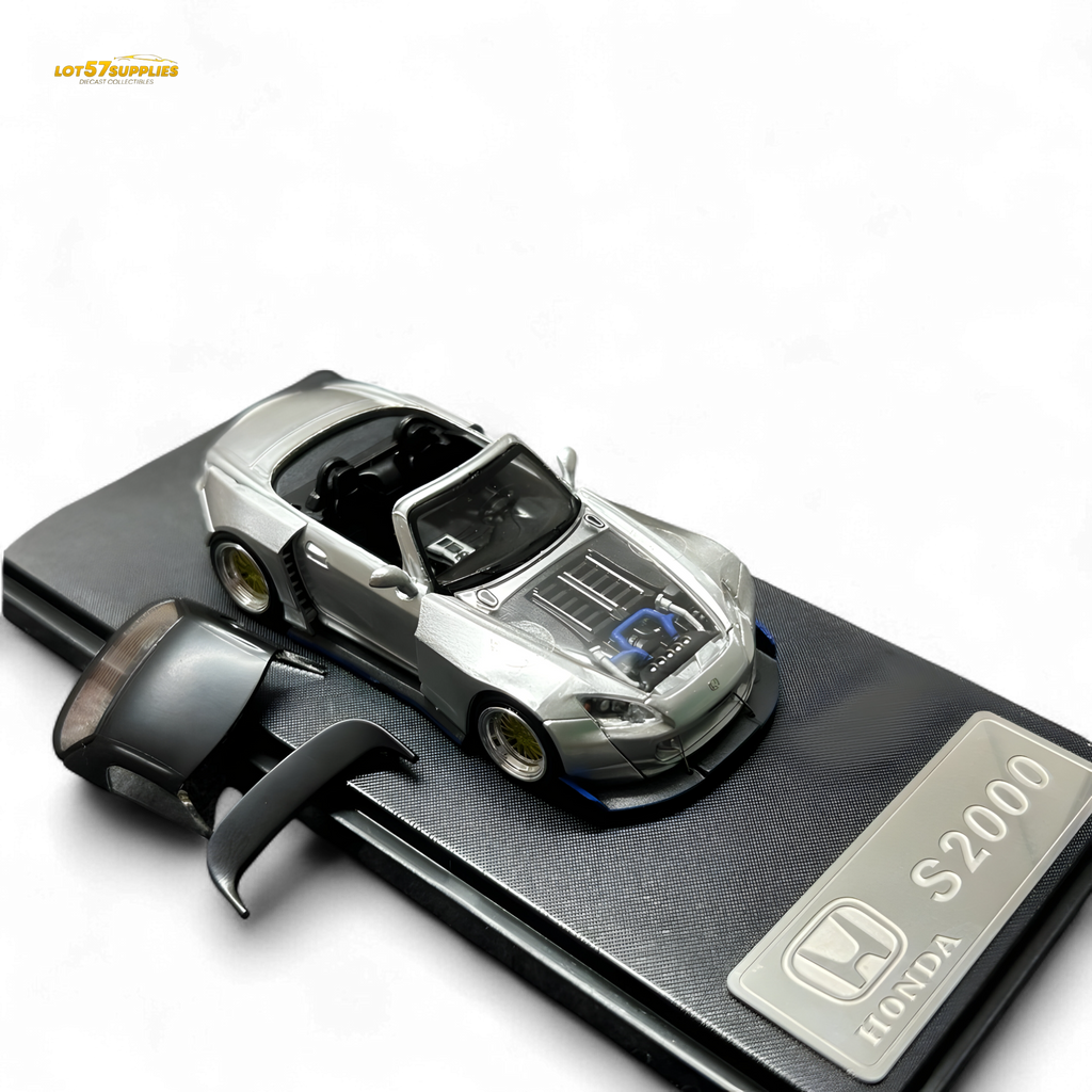 Rhino Model Honda S2000 Wide-Body Roadster Silver 1:64