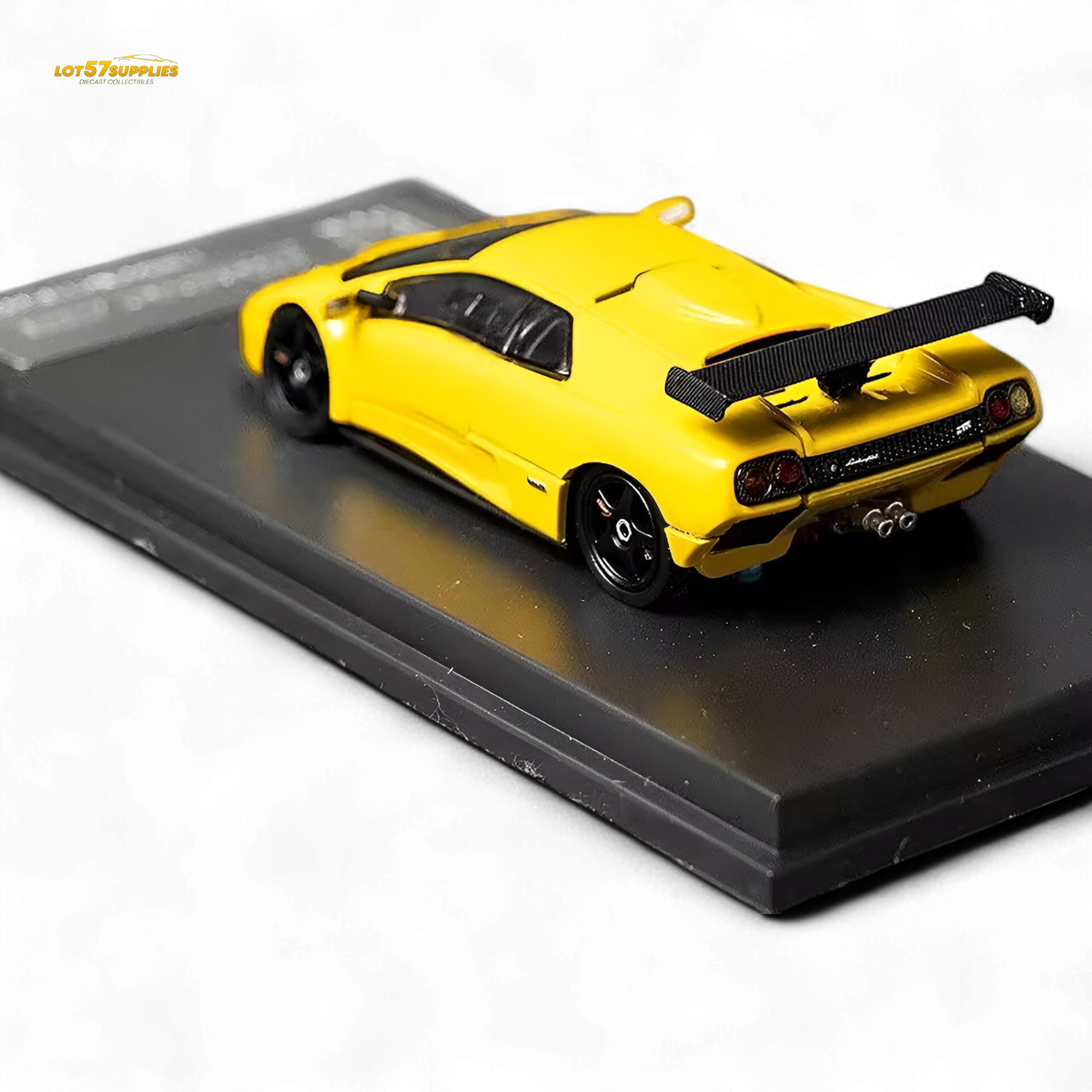 DCM Lamborghini Diablo GT-R Yellow 1:64
