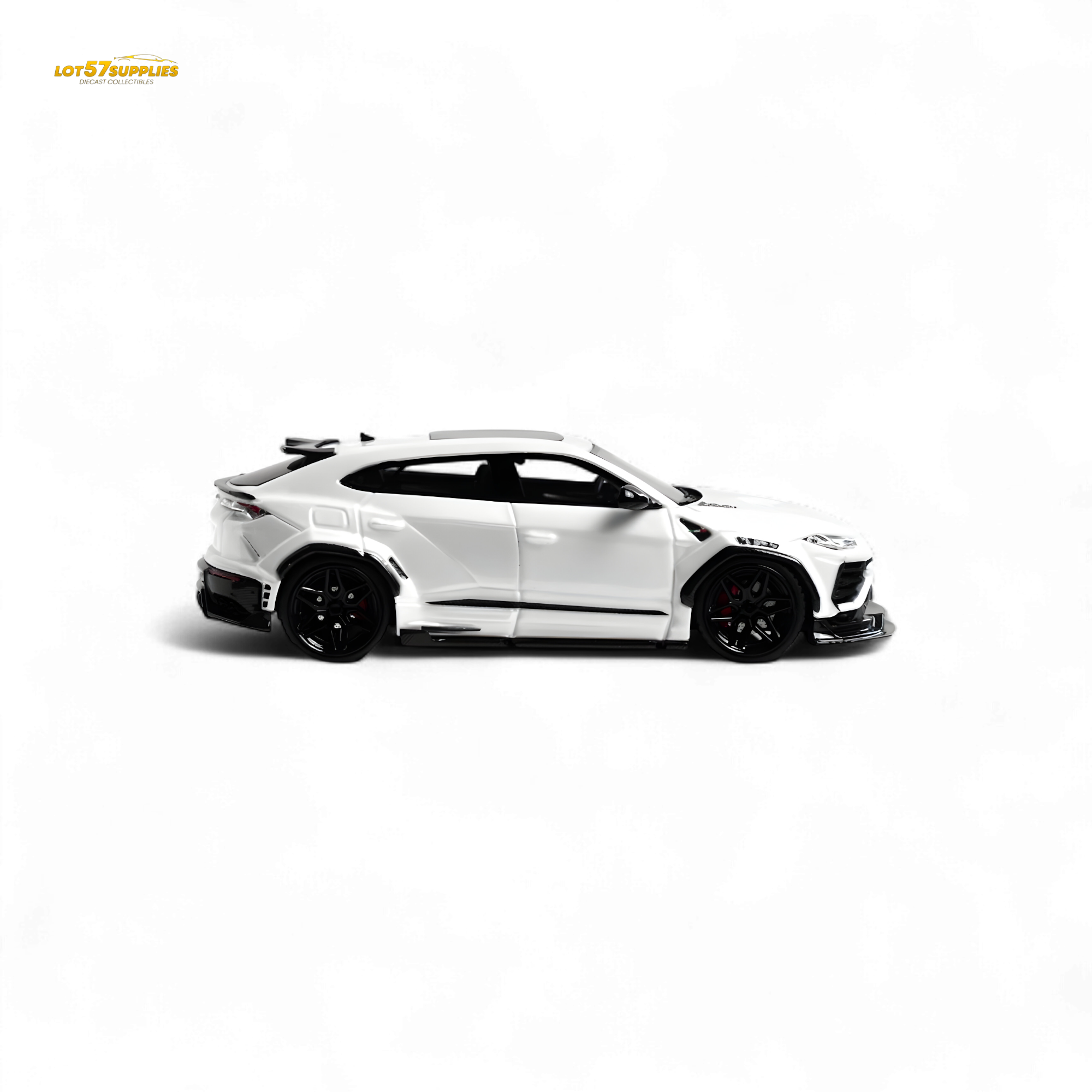 Flame Lamborghini Urus LBWK Bianco Icarus White 1:64