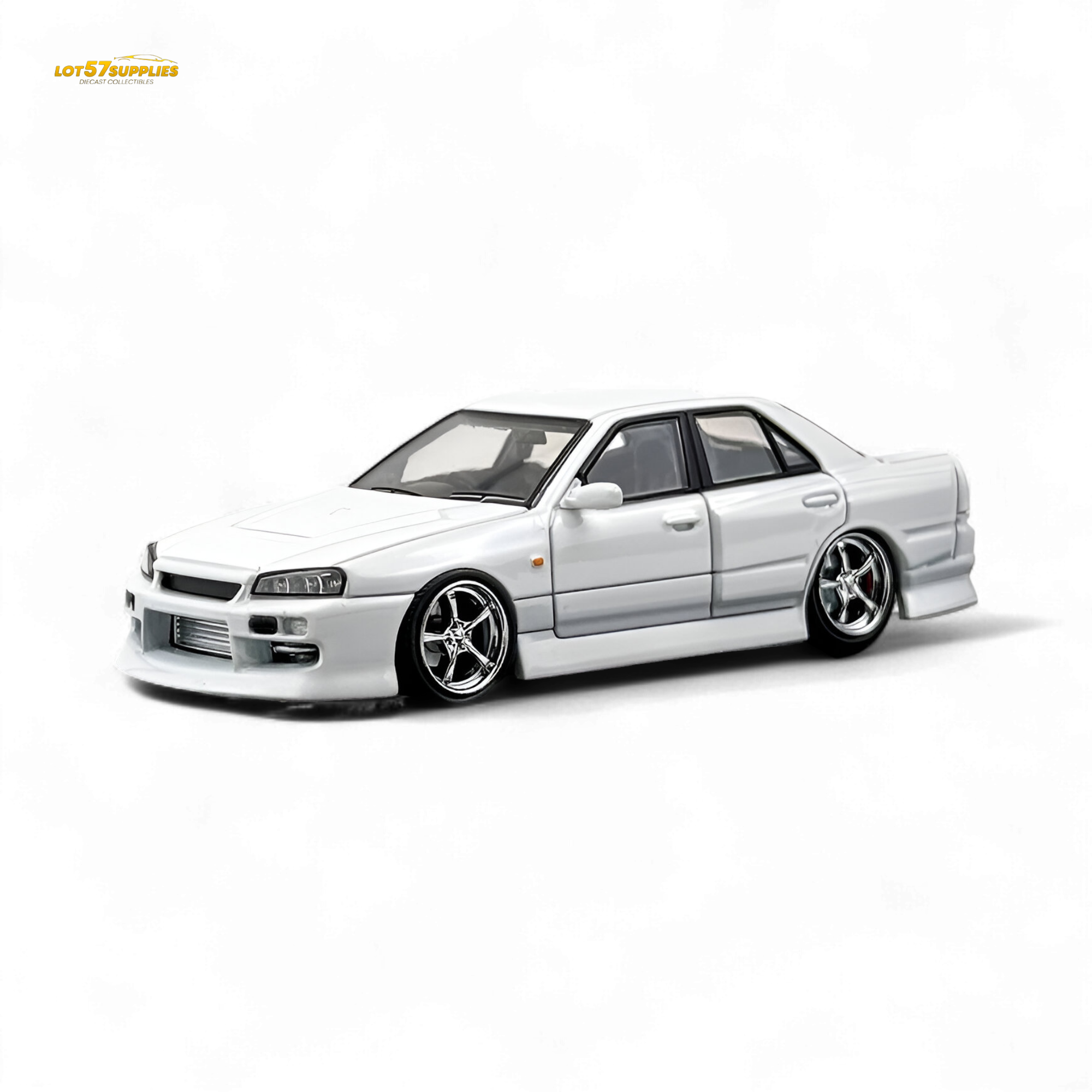 Mortal Nissan ER34 Skyline Uras Pearl White 1:64