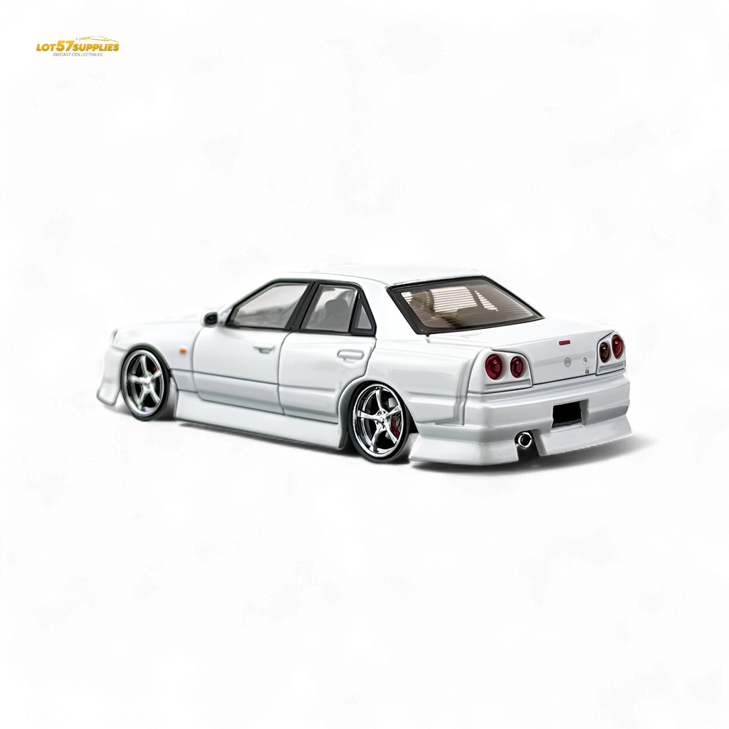 Mortal Nissan ER34 Skyline Uras Pearl White 1:64