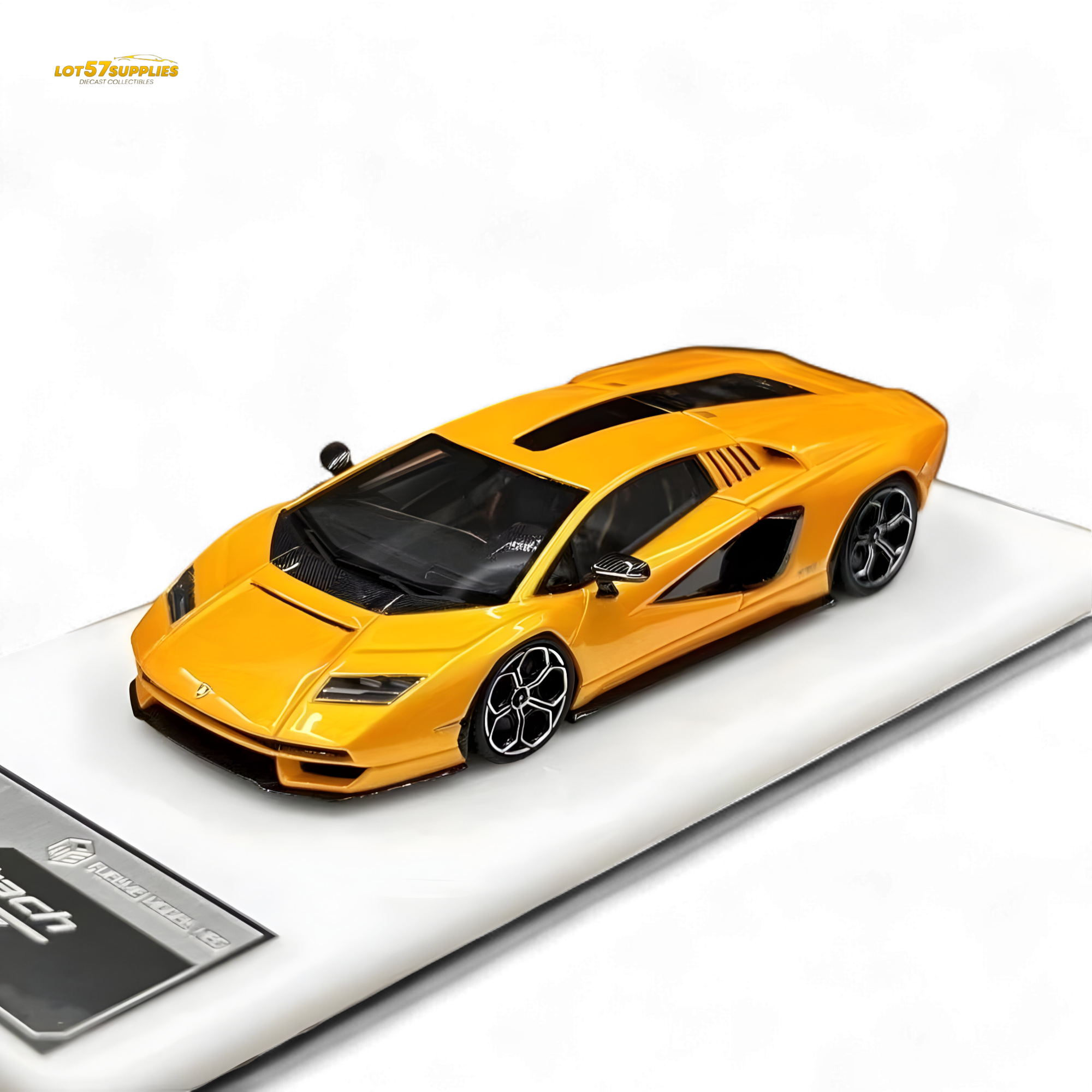 FuelMe Model Lamborghini Countach LPI 800-4 Arancio Aten 1:64