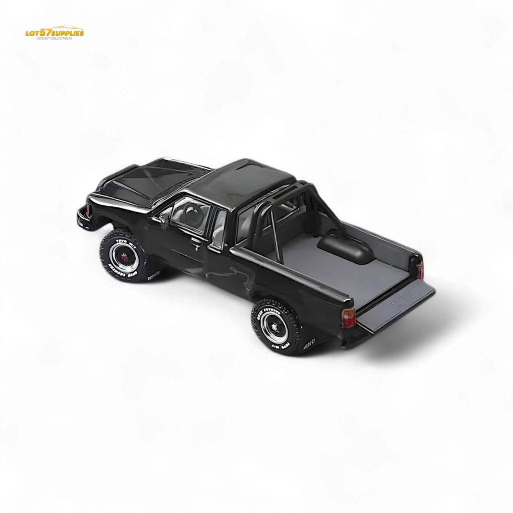GCD Toyota Hilux SR5 Black 1:64