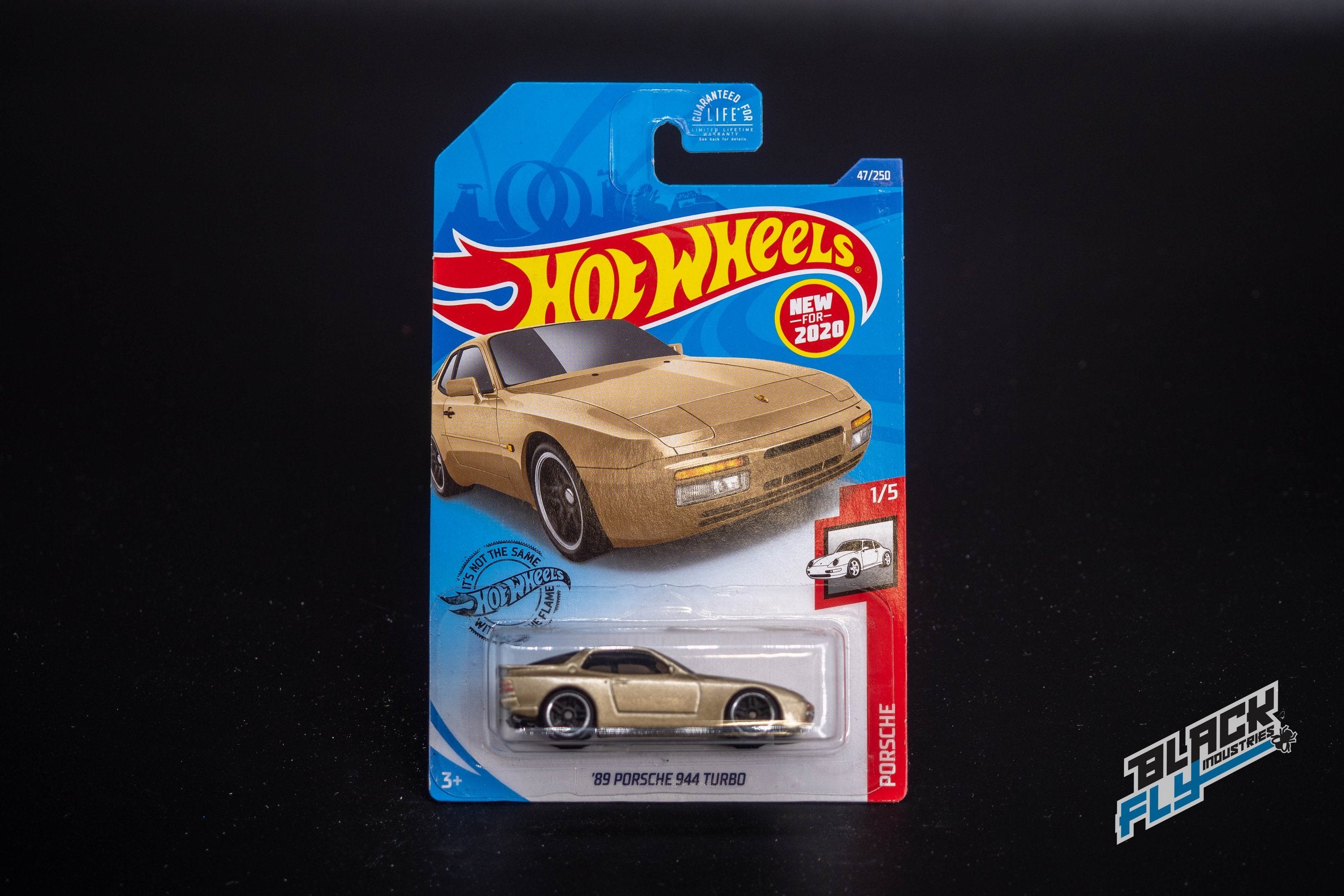 Hot Wheels - 89 Porsche 944 Turbo - Gold by Hot Wheels