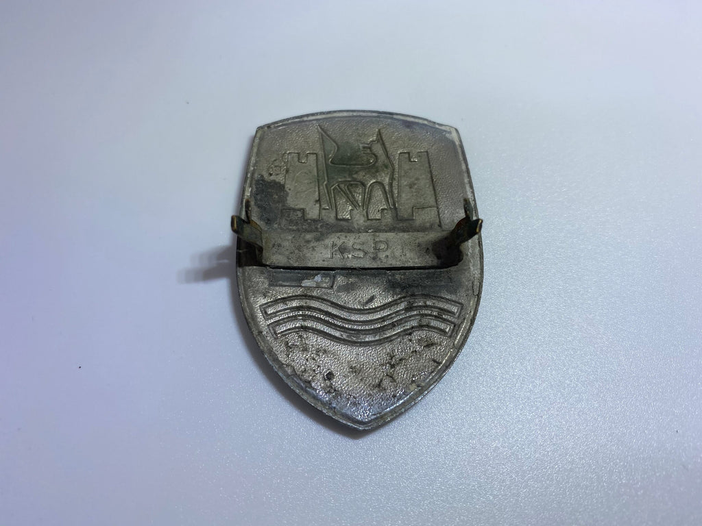 Volkswagen Type 1 Beetle hood crest 60-63